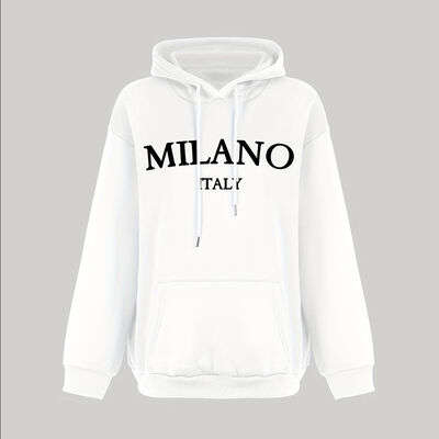 Unisex Four-Season Wear Hoodie with Hoodie Neckline for Year-Round Comfort